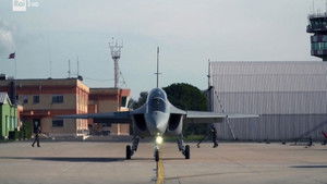 Prosthetics, speed on skis, and Italian "top guns"