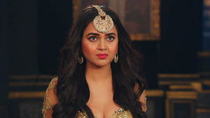 Prathna Offers to Help Mehek