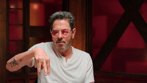 The Kids Want to See the Puppets