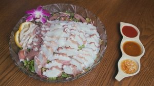 Auntie's Magical Touch: Dishes to Pair with Drinks