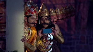 Vibhuti and Tiwari Catch Suresh Rawal