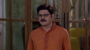 Saxena Explains Why Vibhuti is Visualizing Tiwari As Laila