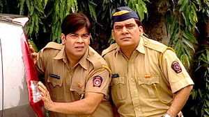 Mr. Bhalla Giving Commission to Ilu