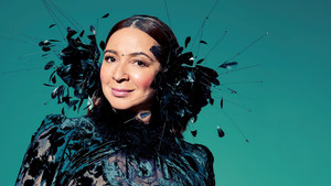 Maya Rudolph with Vampire Weekend