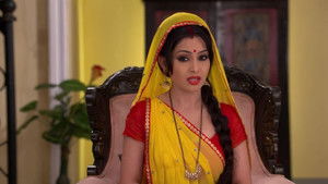 Anita Stops Manmohan From Killing Himself