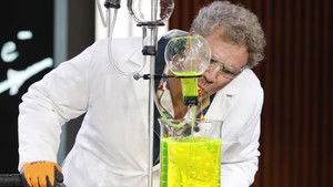 Ryan Reynolds, Science Bob, Ryan Hurd, Maren Morris