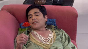 The Colony Residents Protest Against Vibhuti For Kissing Tiwari