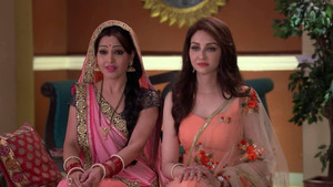 Happu Jails Vibhuti and Manmohan For Protesting