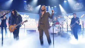 Rachel Brosnahan, Greta Gerwig, Taylor Hawkins & The Coattail Riders