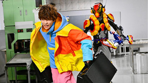 Break In! To the Dark Snacks Factory!