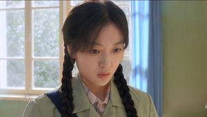 Fang Mu Yang Is Injured while Saving Someone