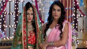 Qubool Hai - Episode 813 - December 04, 2015 - Full Episode - Part 2
