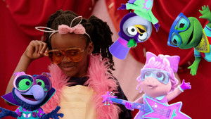 Piggy's Fashion Show