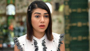 Shweta Announces Raavi's Pregnancy